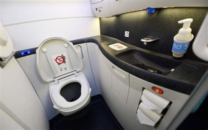 Are airplane bathrooms clean?