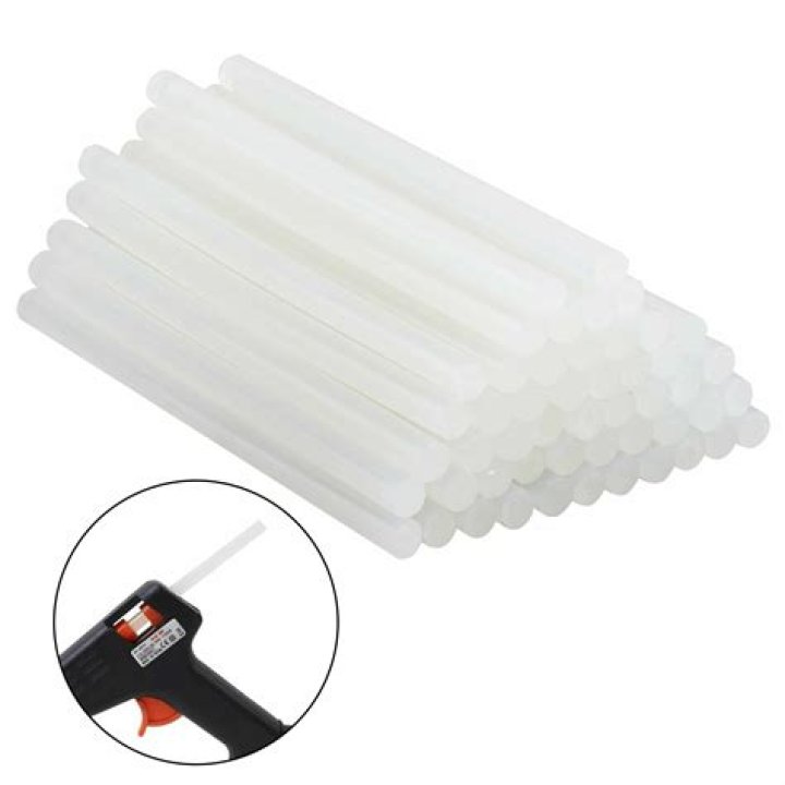 Are hot melt glue sticks toxic?