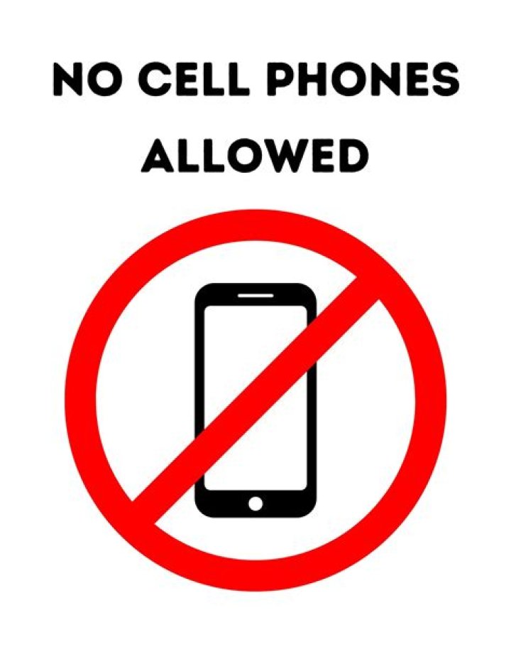 Are phones allowed at the US open?