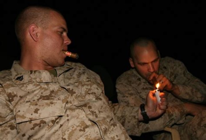 Are soldiers allowed to smoke?