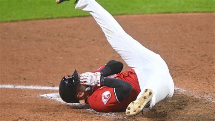 Can a DH hit for a position player?