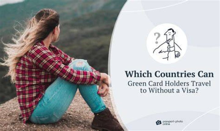 Can green card holders visit other countries?