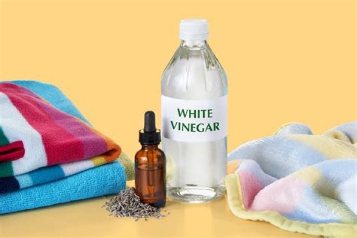 Can I replace white vinegar with rice vinegar for cleaning?