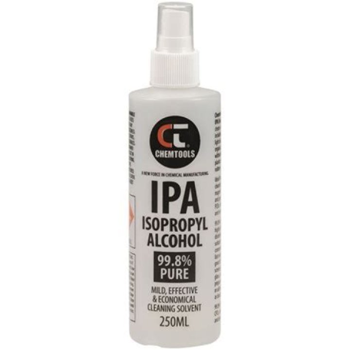 Can isopropyl alcohol dissolve PLA?
