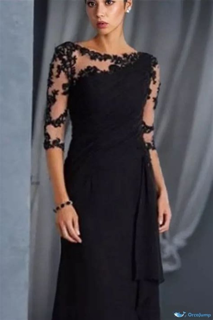 Can mother of the bride wear black?
