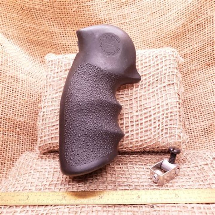 Can putter grips be round?