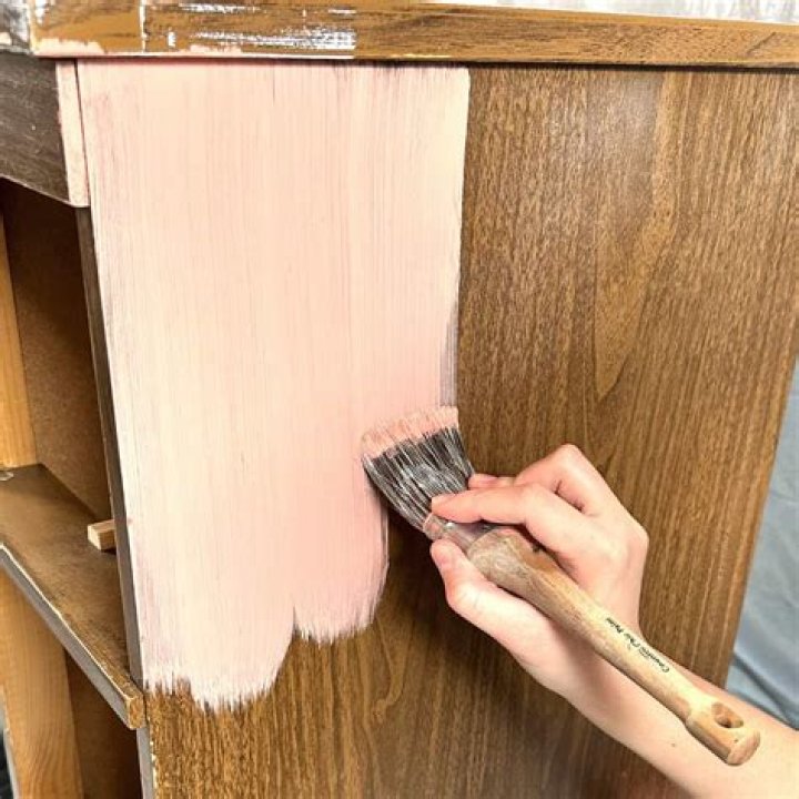 Can you chalk paint Formica furniture?