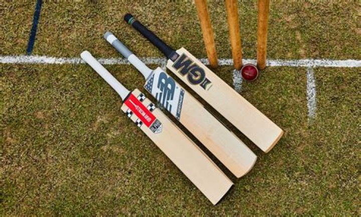 Can you knock in an old cricket bat?
