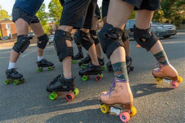 Can you roller skate on tiles?