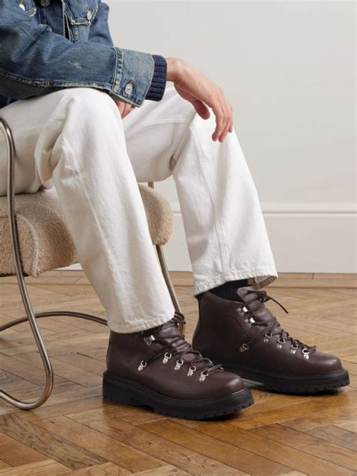 Can you skin in alpine boots?
