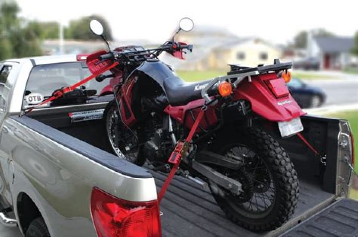 Can you stop a motorcycle in 3rd gear?