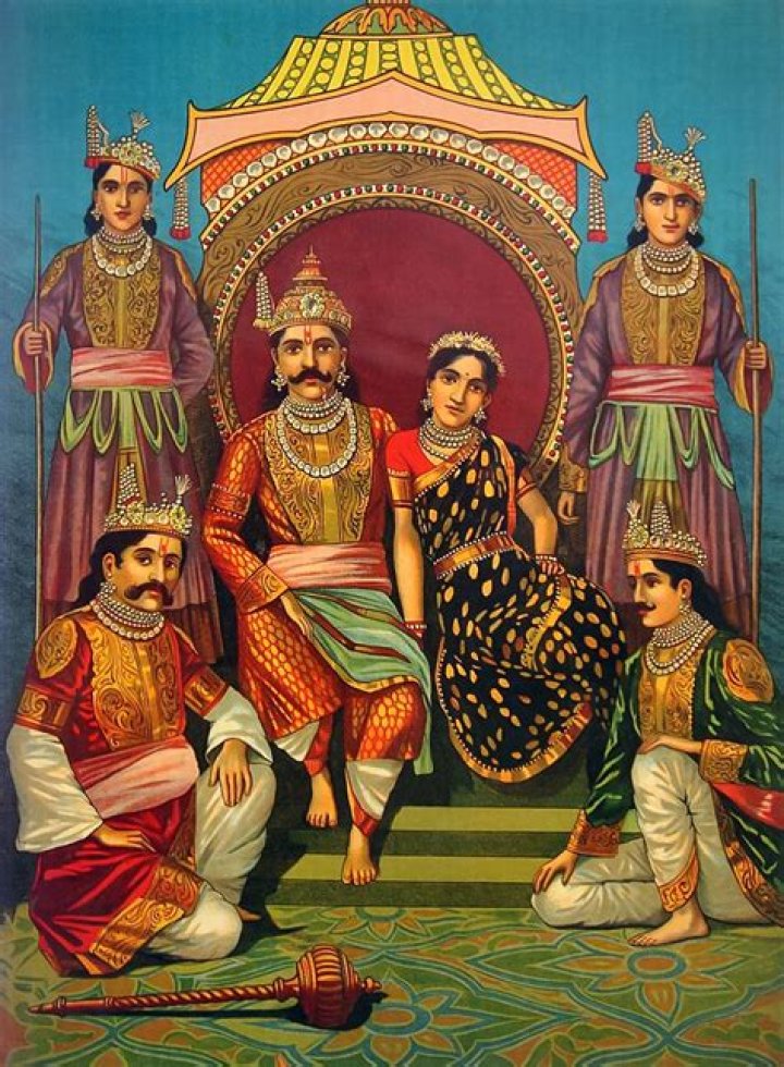 Did Karna like Draupadi?
