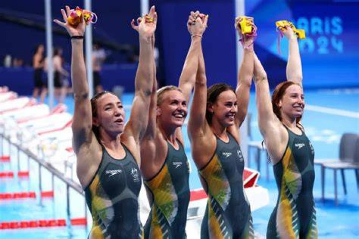 Do Olympic swimmers have lifeguards?