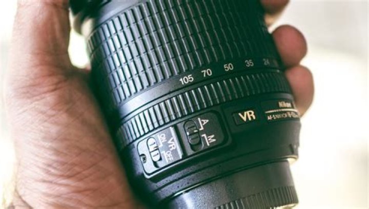 Does Nikon VR make a difference?