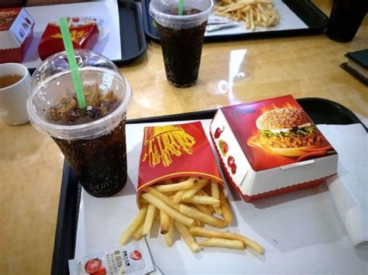 Does North Korea have fast-food?