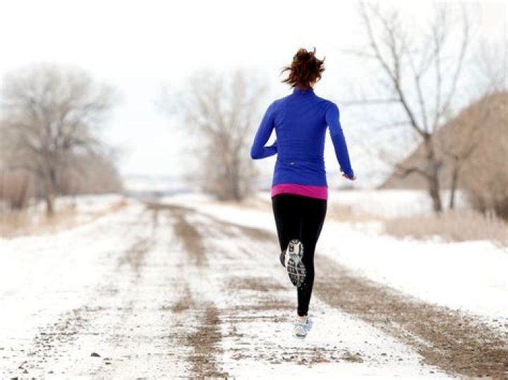 Does running in the cold help you lose weight?