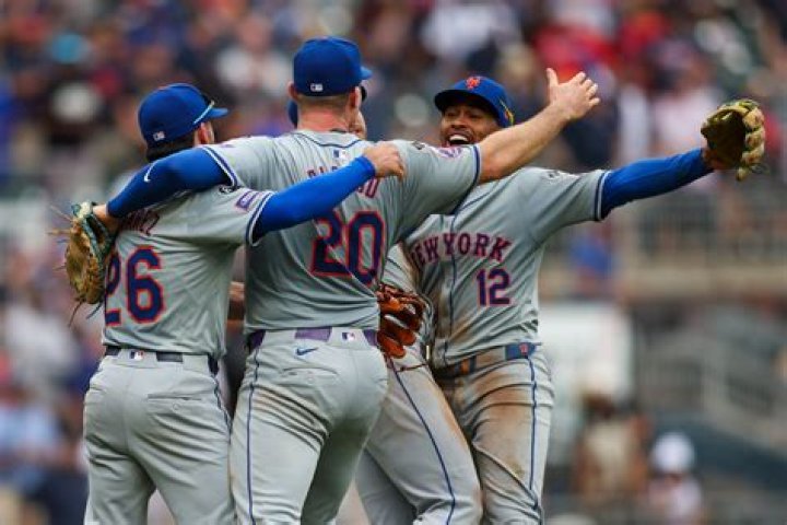 Has a MLB player ever hit an umpire?