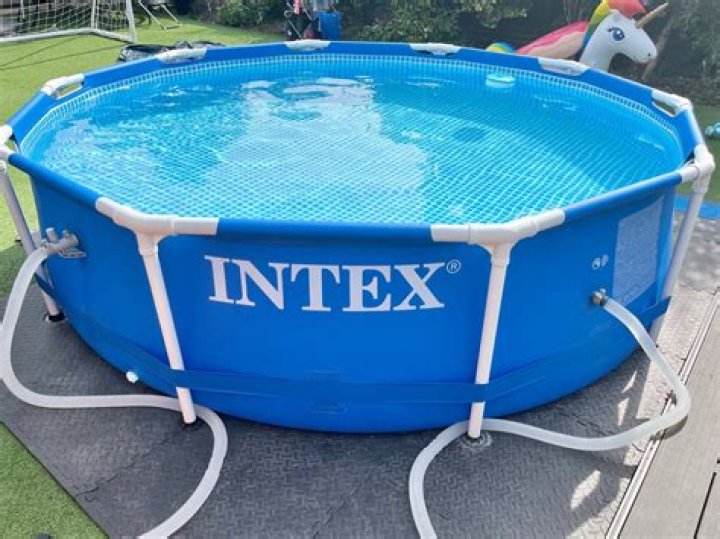 How do you keep a 10ft inflatable pool clean?