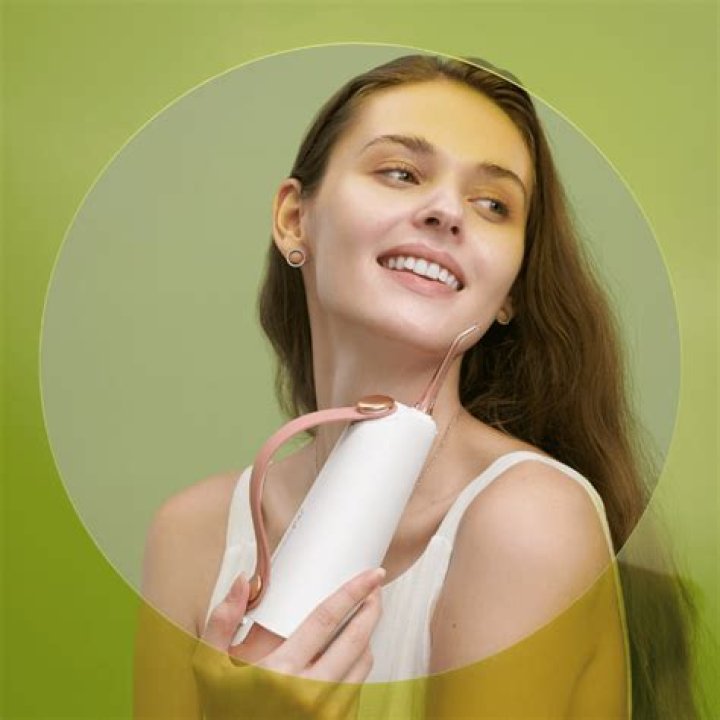 How long before flossing makes a difference?