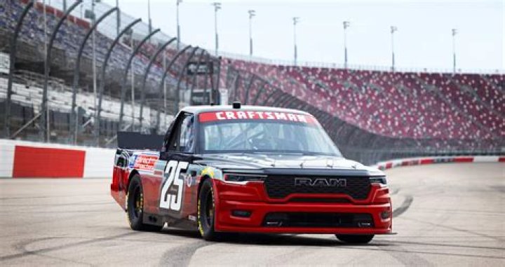 How much do NASCAR Xfinity cars weigh?