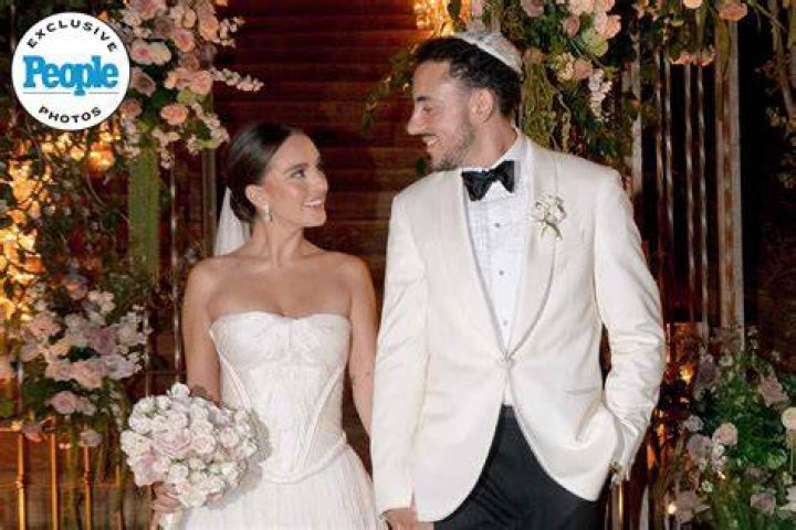 How old is Kyle's fiance?