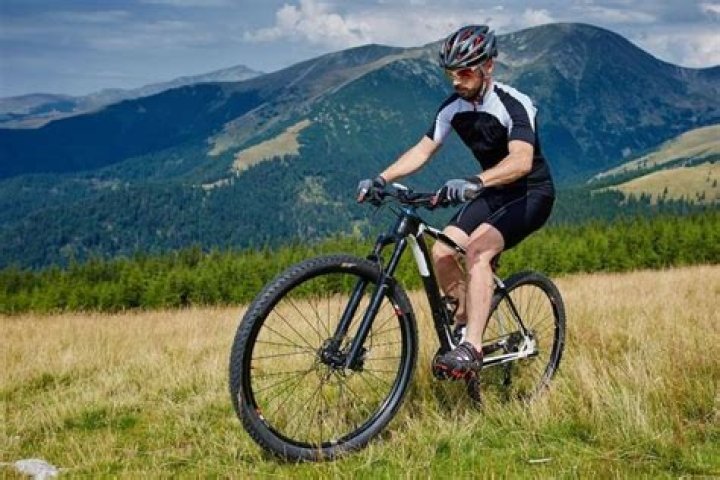 Is a lighter bike faster?