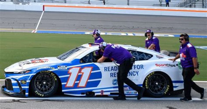 Is Denny Hamlin sponsored by Jordan?