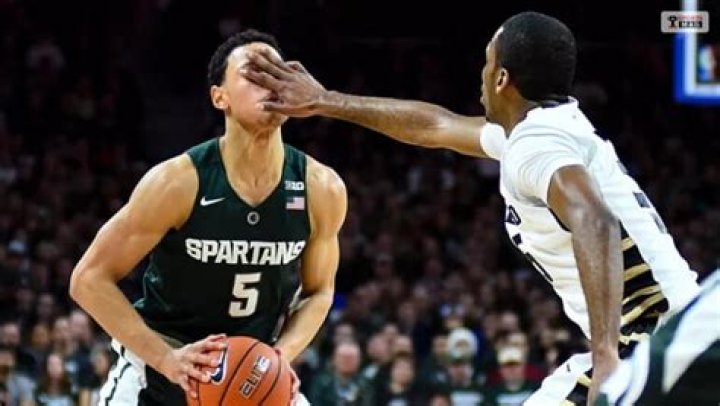 Is hitting someone's hand a foul in basketball?