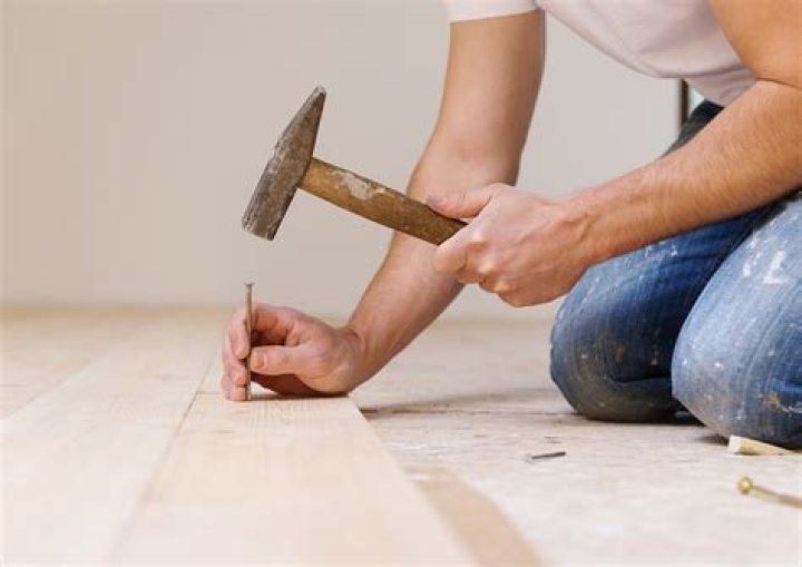 Is it better to nail or screw floorboards?