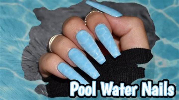 Is nail sink in water?