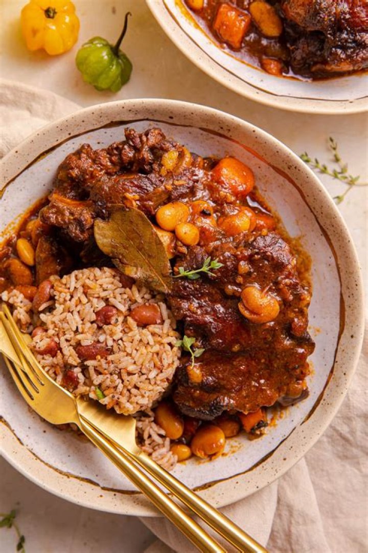Is oxtail healthy to eat?