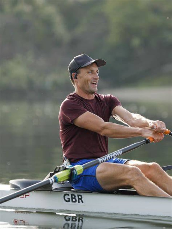 Is rowing good for runners?