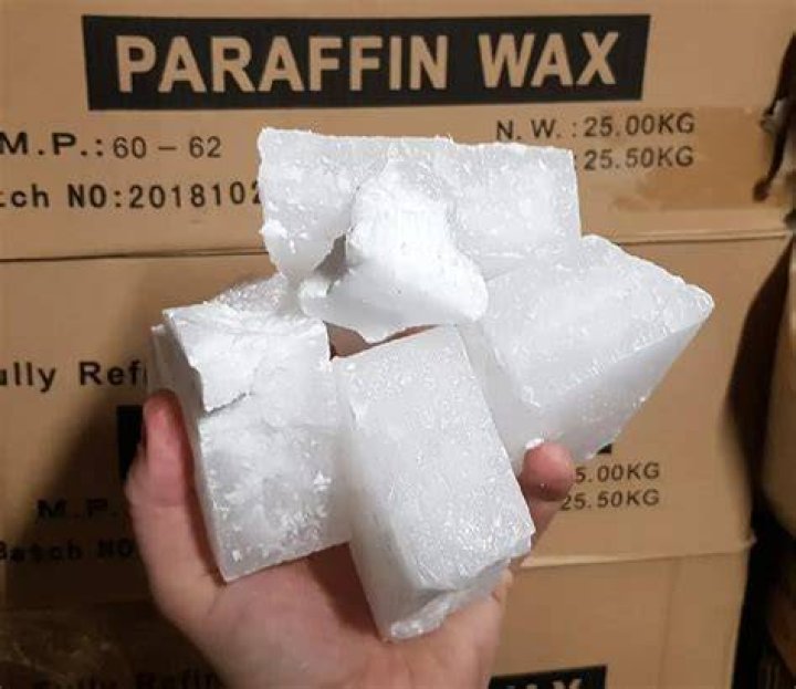 Is spray on ski wax good?