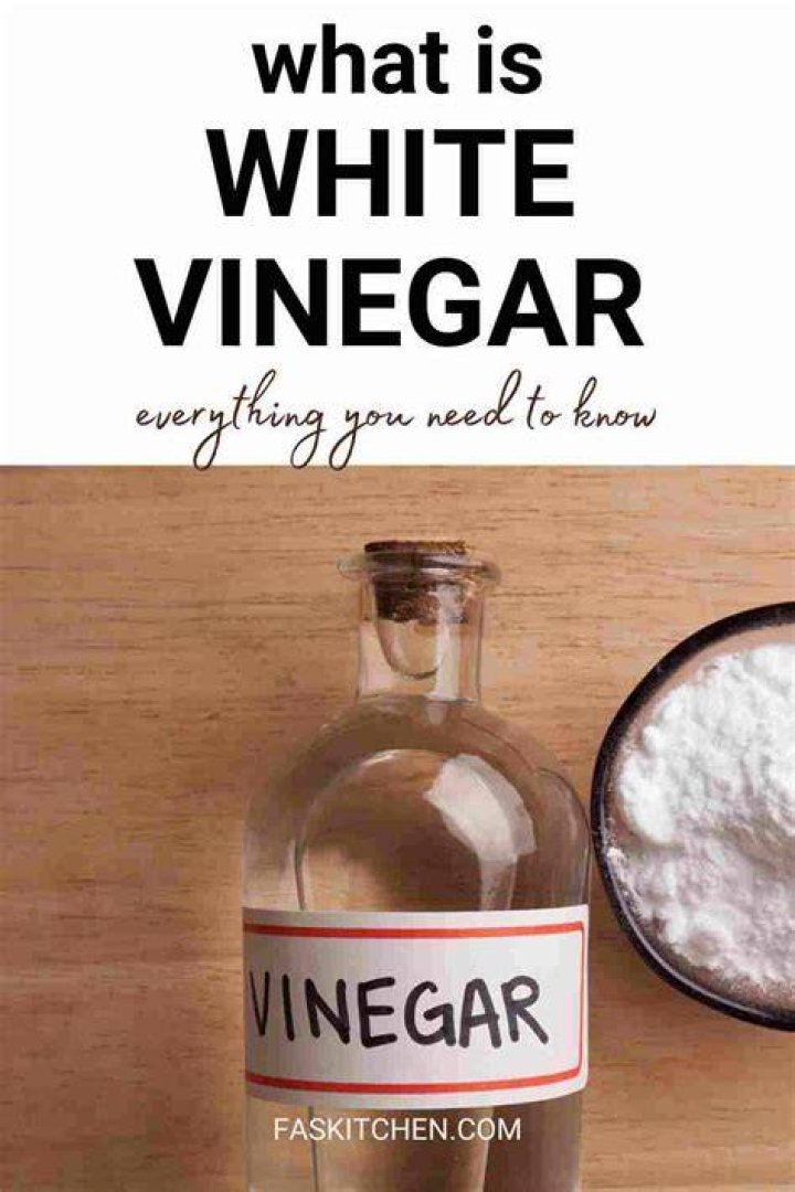 Is white vinegar good for underarm odor?