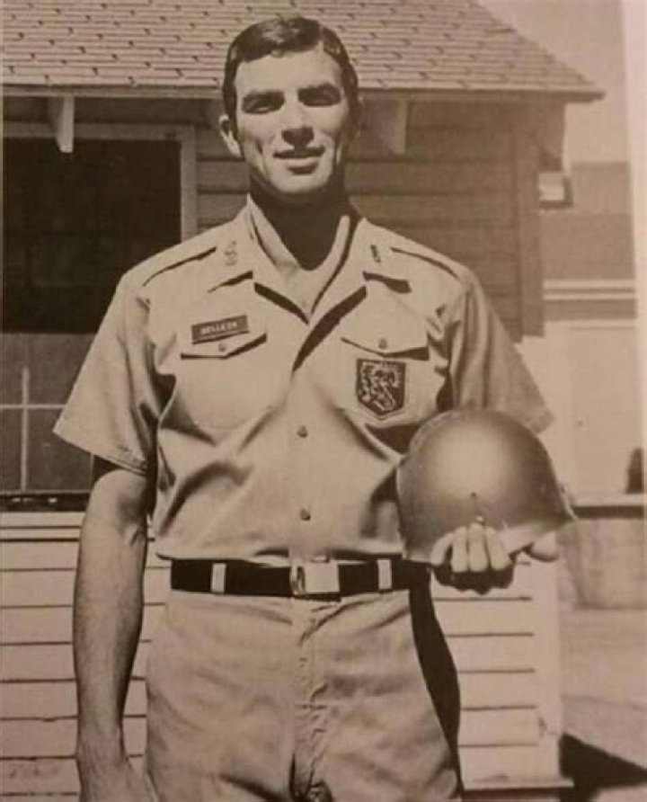 Was Tom Selleck in the military?