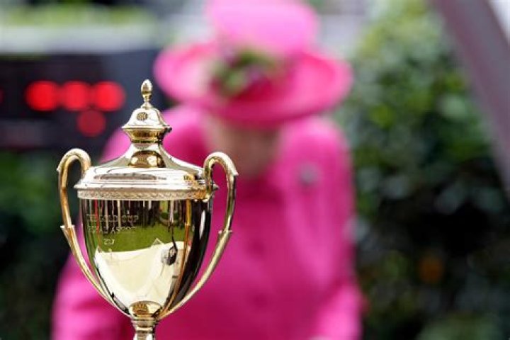 What day is Ascot Gold Cup?