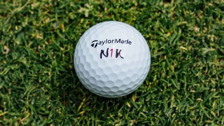 What golf ball does Nelly Korda use?