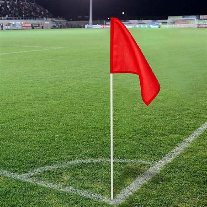 What is red flag in football?