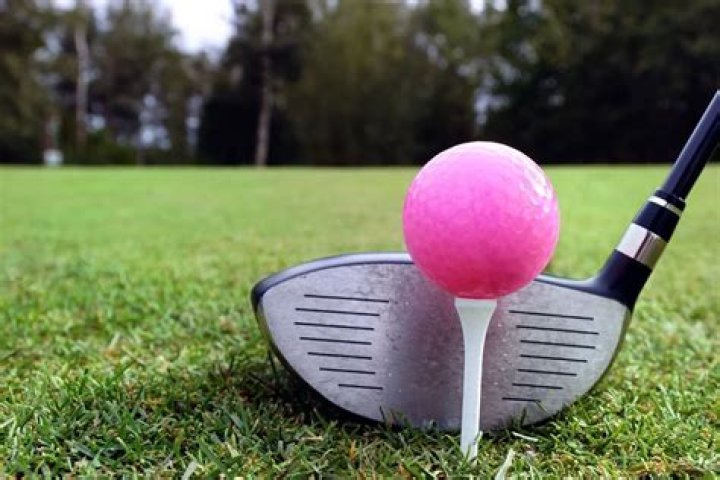 What is tee and green in golf?