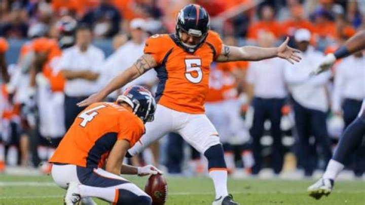 What is the longest field goal kick?