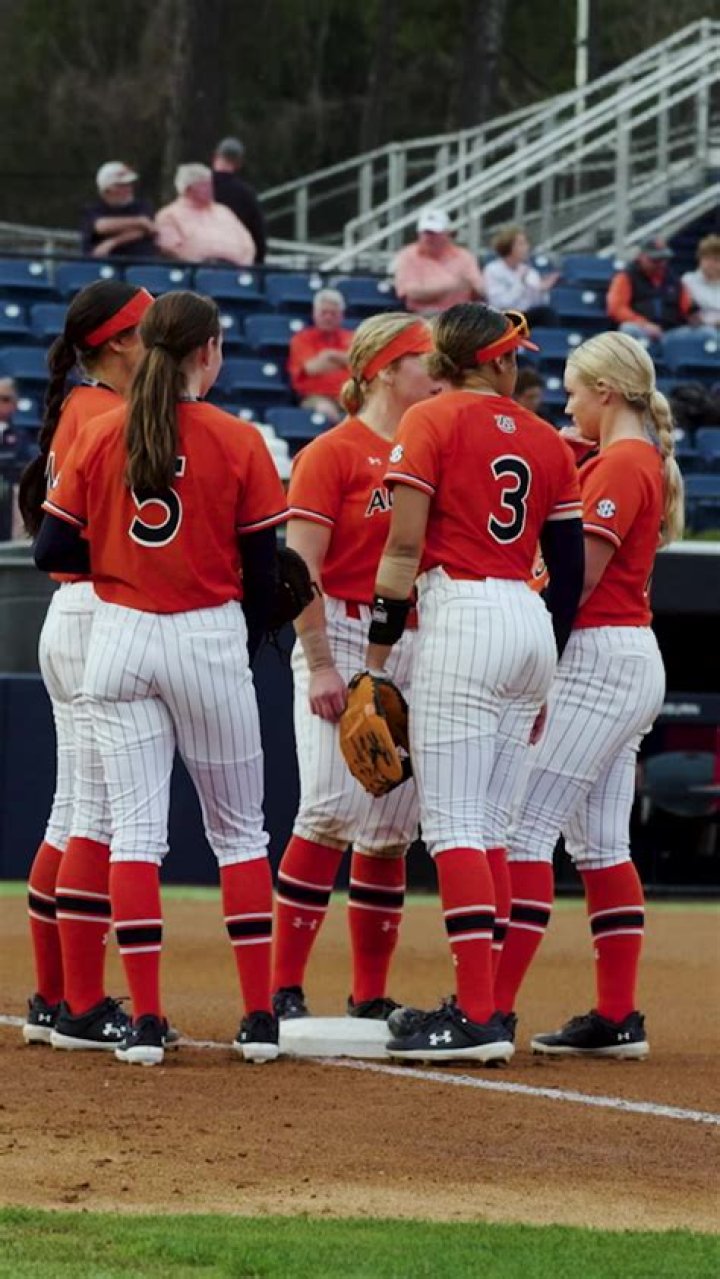 What should you not do in softball?