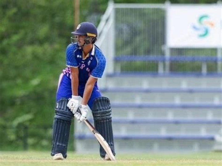 Which is easy football or cricket?