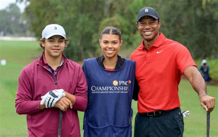 Who has their wife as caddie?