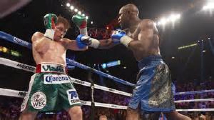 Who hit Mayweather the most?