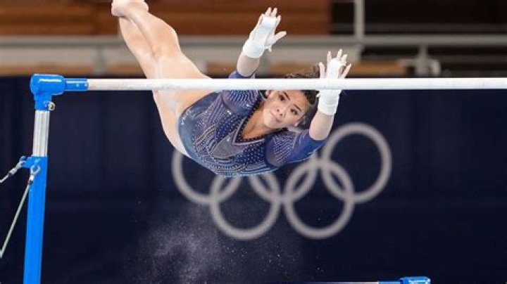 Who won bars at Olympics 2021?