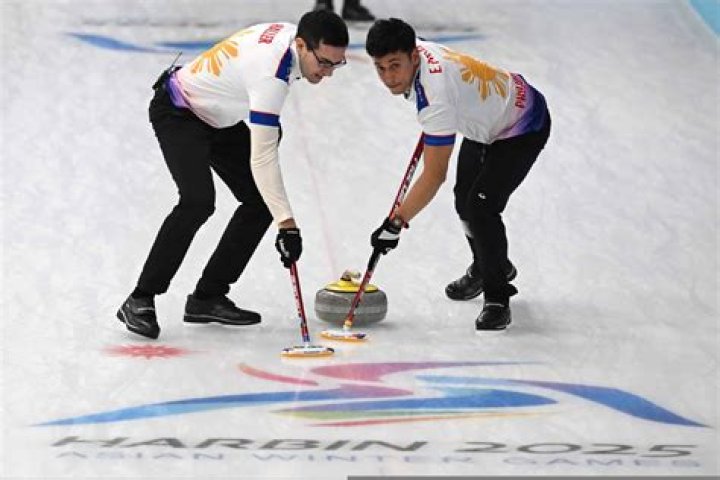 Who won the men's curling gold?