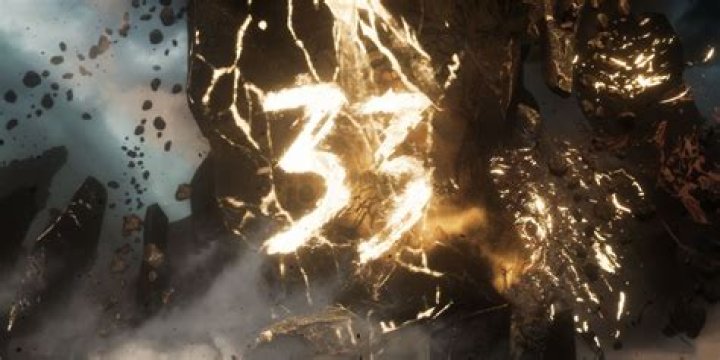 Who wore 33 for the Warriors?