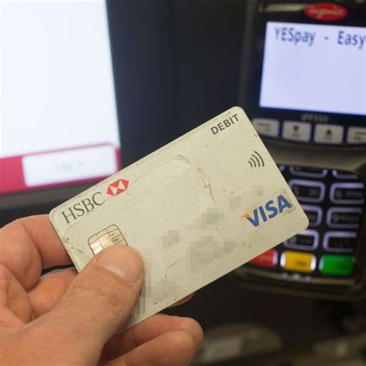 Why is a credit card better than a debit card?